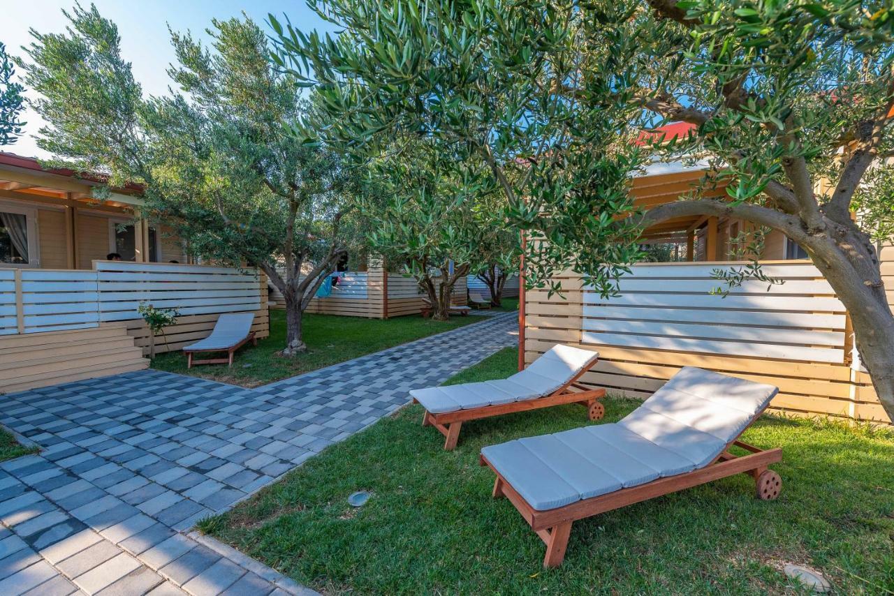 Camp Bepo Hotel Pakostane Exterior photo